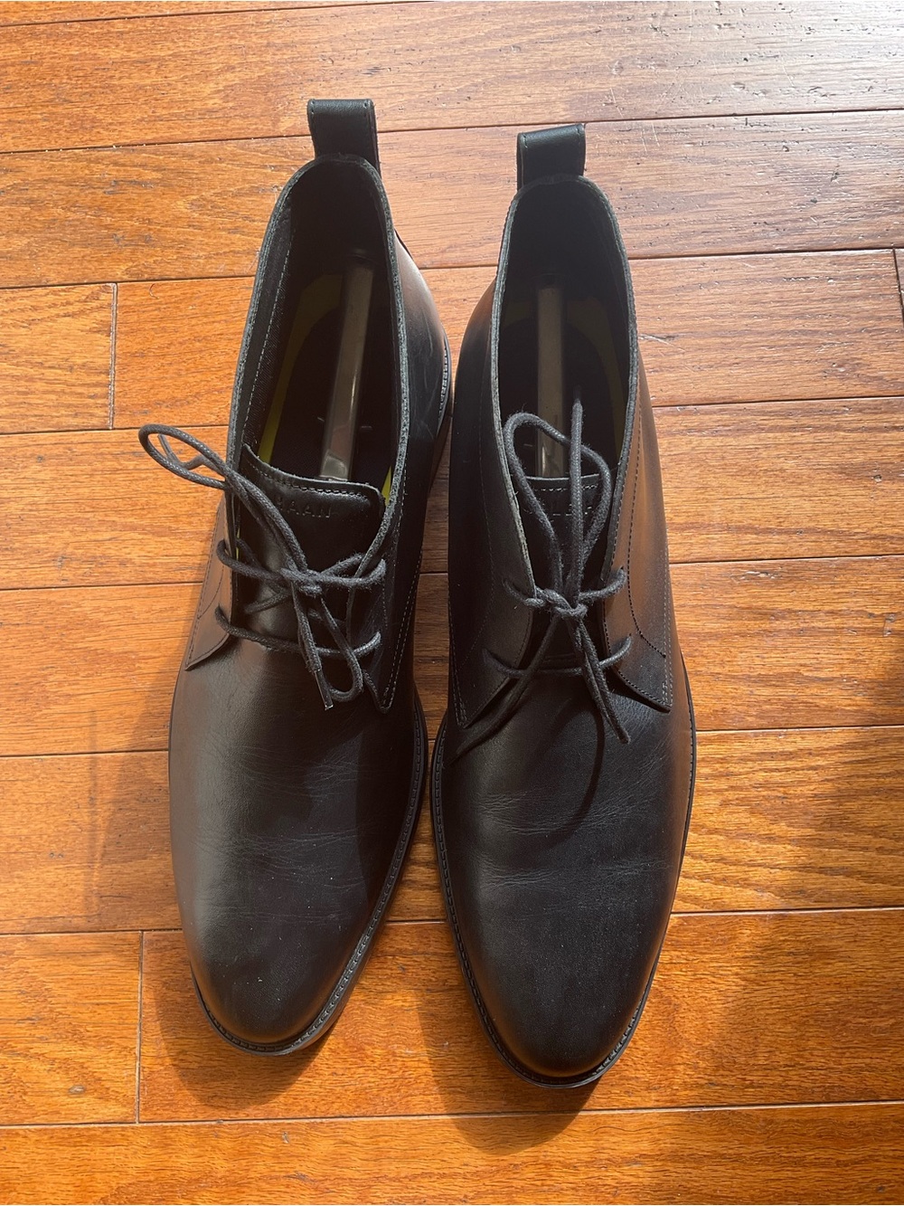 Cole Haan Hawthorne Black Leather Chukka Boots Size 12M
Description: